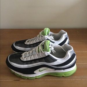 Nike Air Max 24-7